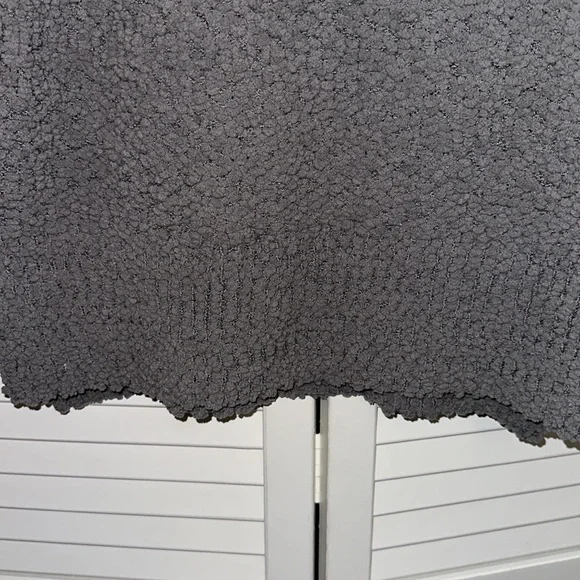 Merokeety women’s charcoal grey puffy sweater size small - Picture 2 of 5